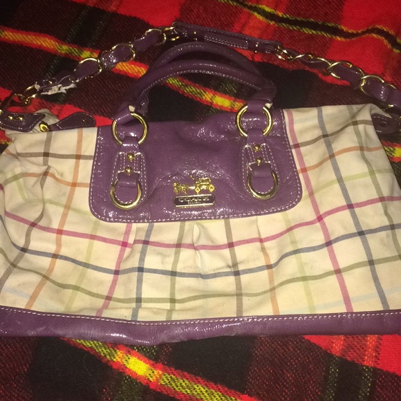Coach Handbags - Auth: Coach Purse Coach Handbags - Auth: Coach Purse